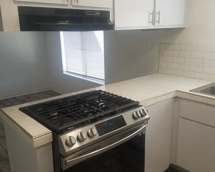 5041 Dunbar Dr — Photo 14