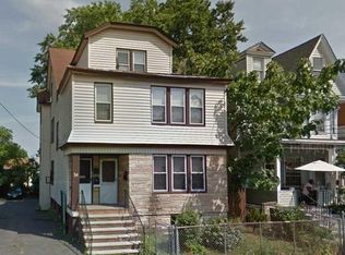 34-36 Palm St, Newark, NJ 07106