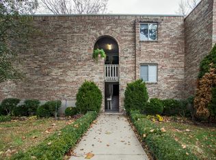 1846 E 97th St APT C, Kansas City, MO 64131
