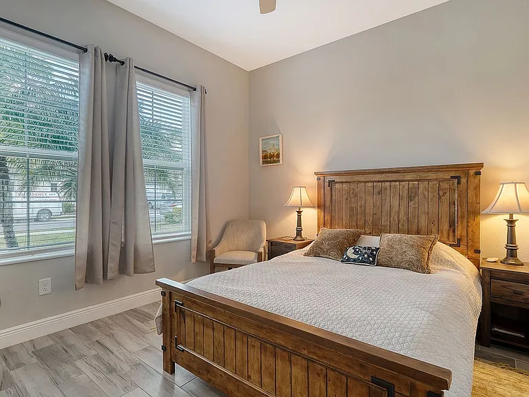 6325 Rivo Lakes Blvd — Photo 24