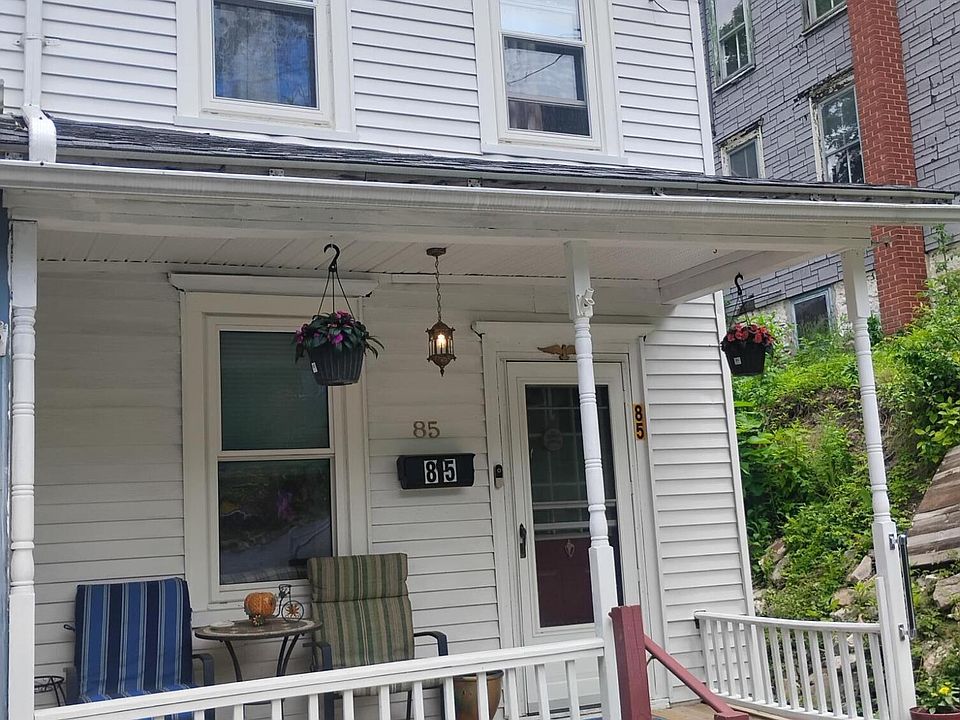 1st image of 85 E 3rd St
