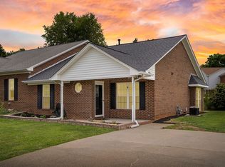 205 Mallard Creek Dr #A, Graham, NC 27253