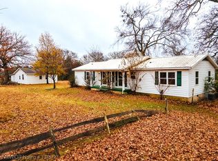 467264 E 1050th Rd, Sallisaw, OK 74955