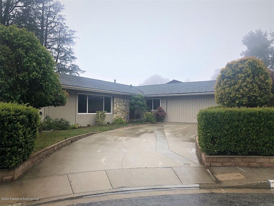 1st image of 2638 Sea Pine Ln