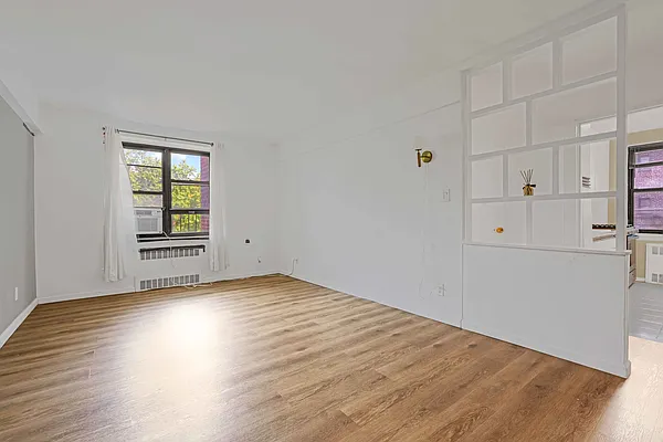 Sold by Chous Realty Group Inc | media 14