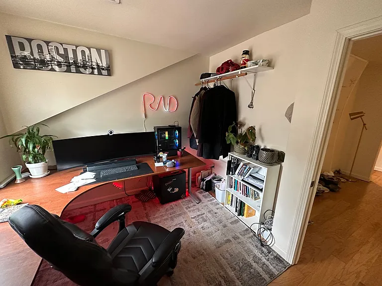 34 Raymond St #2 — Photo 6