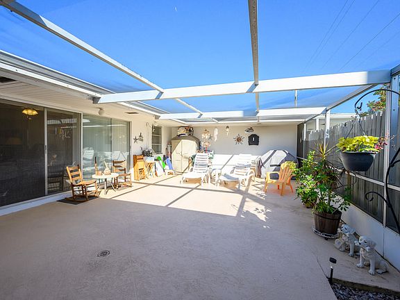 Home For Sale In Greenway Village