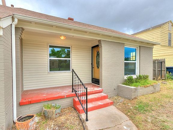 4th image of 2416 NE 25th St