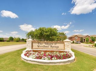 5021 Bayview Dr, Fort Worth, TX 76244