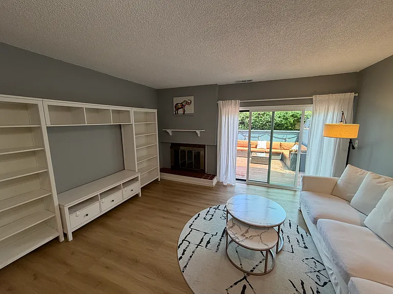 2 floor, living room + fireplace + patio
