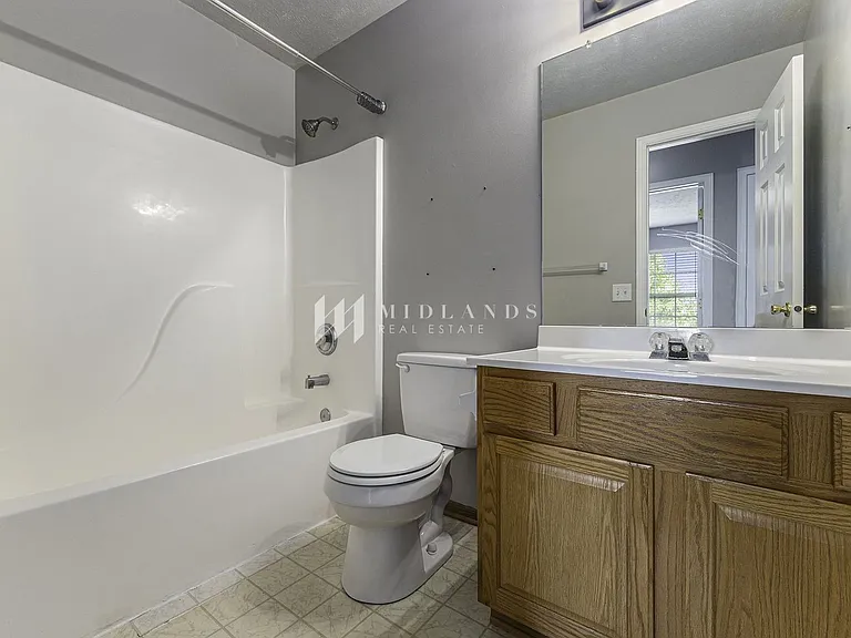 2704 Michaela St — Photo 9