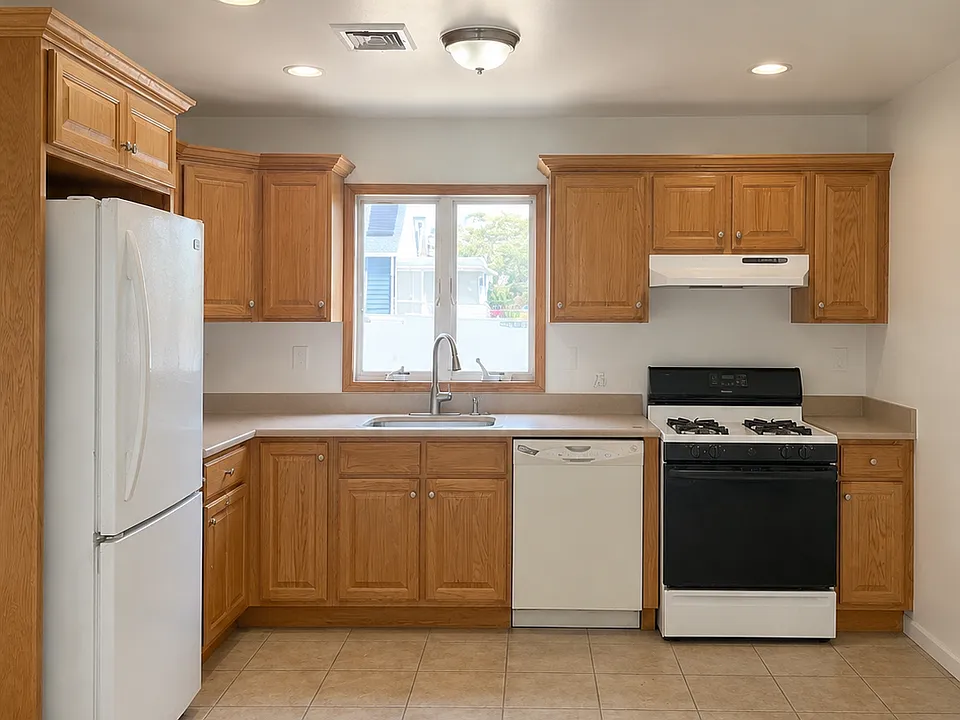 274 Harrison Ave #1