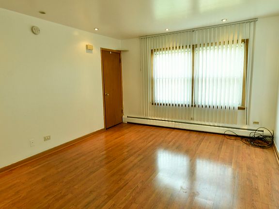 5th image of 1407 E 156th St #2E