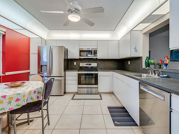 2nd image of 250 S Hollybrook Terrace #101