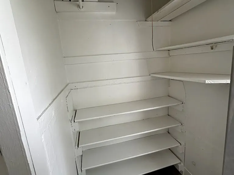 121 S 3rd St #3 — Photo 2