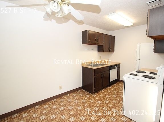 5th image of 2527 H St #7