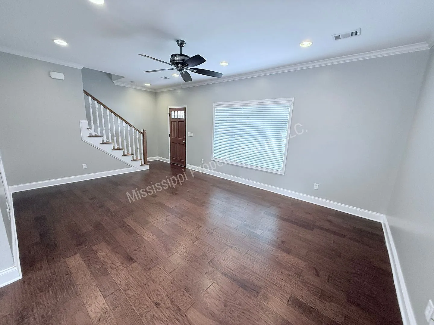 3BR/2.5BA Home — Photo 4