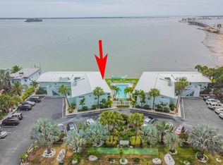 2566 Gary Cir APT 5, Dunedin, FL 34698