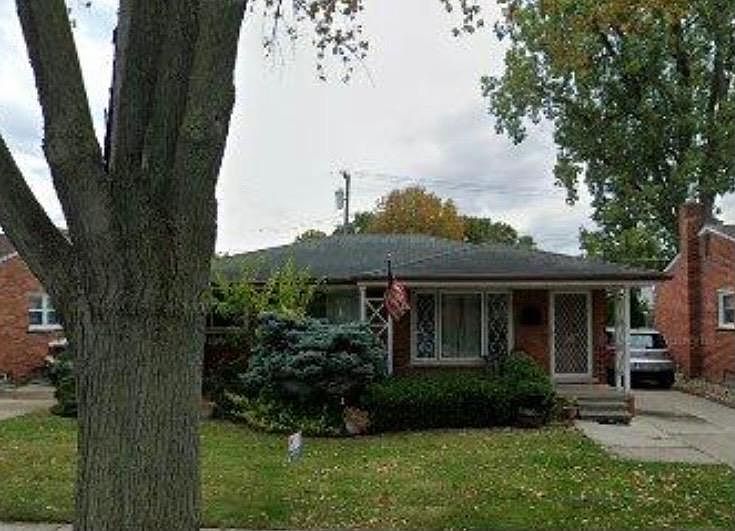 1st image of 21709 Frazho St