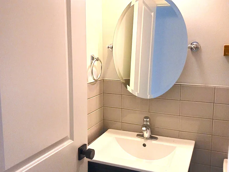 powder room