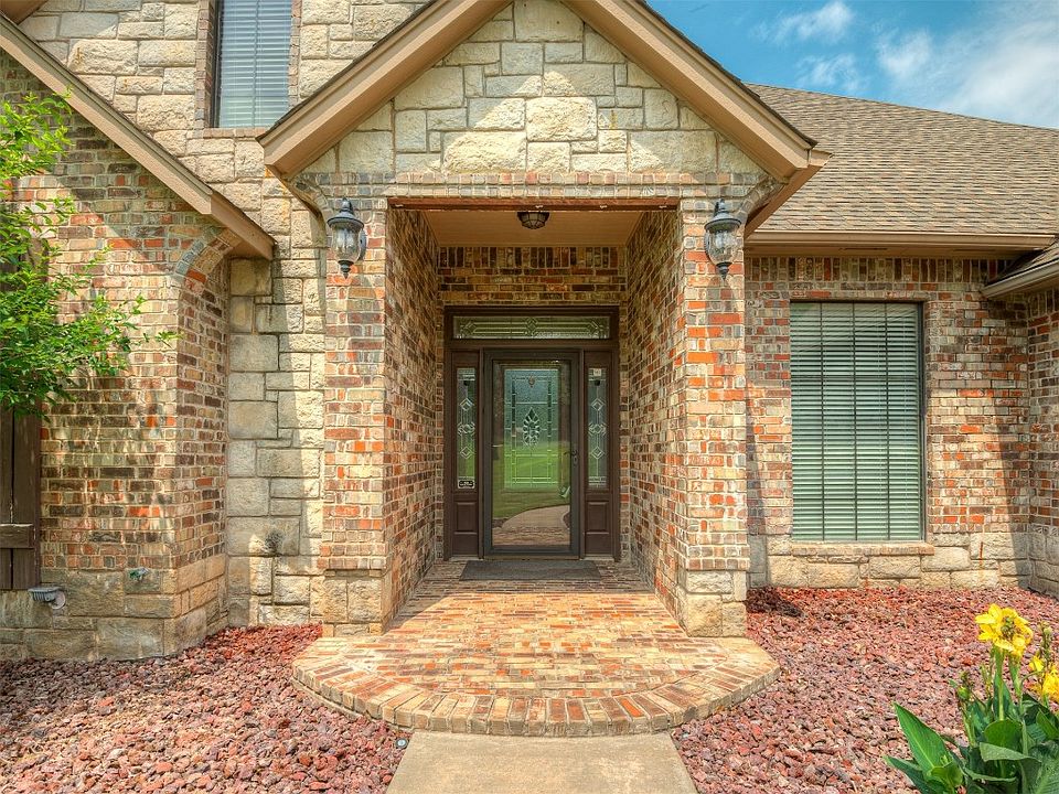 10900 Hunters Pointe, Edmond, OK 73034 Zillow