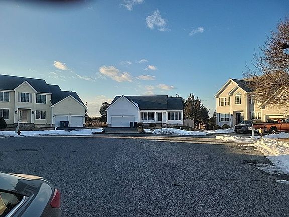 5th image of 10 Osbourn Ct