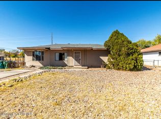 1145 Griffin Ave, Farmington, NM 87401