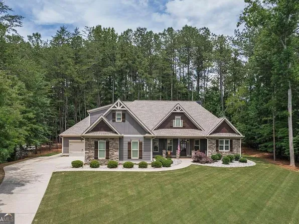 497 Oak Forest Dr, Dawsonville, GA 30534