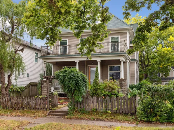 3744 Park Ave, Minneapolis, MN 55407