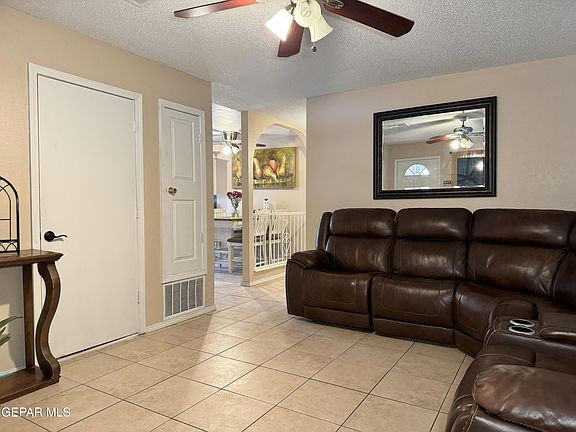 3rd image of 12552 Robert David Dr