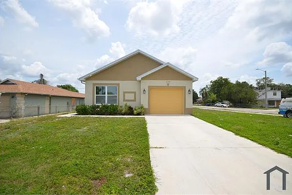 2197 Davis Ct — Photo 32