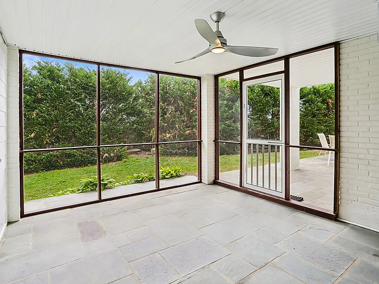 3303 Shirley Ln — Photo 33