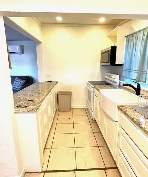704 N Marsalis Ave #3 — Photo 20