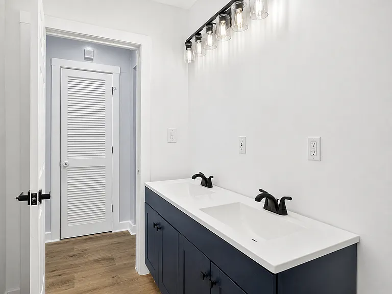 5 Warren Dr — Photo 14