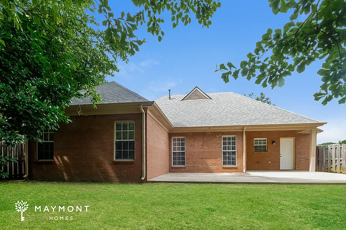 8441 Shady Elm Dr — Photo 16