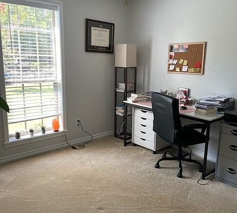 2nd image of 309 Robinhood Dr