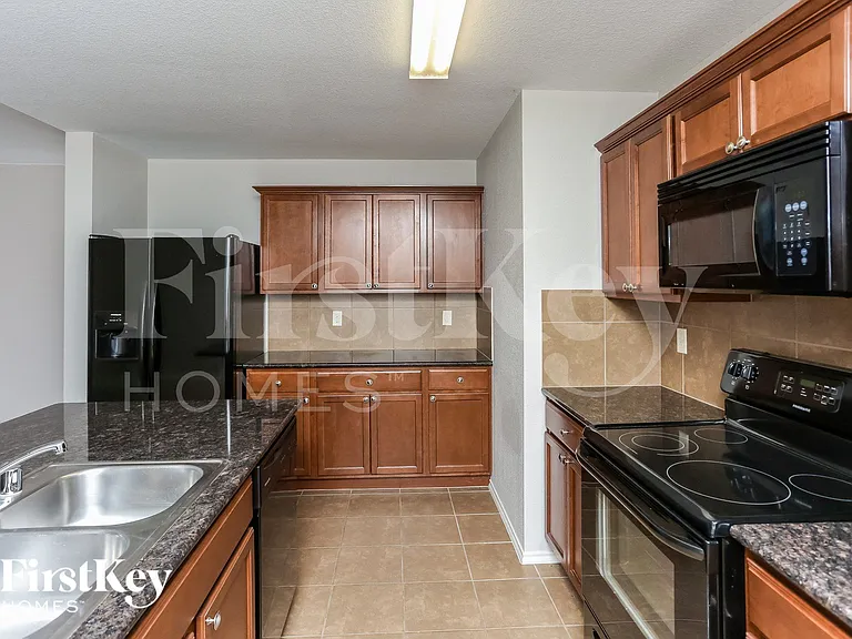 1221 Koto Wood Dr — Photo 6