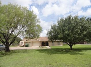 916 W Mile 3 Rd, Mission, TX 78573