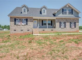 1329 Bryson Creek Dr, Mcconnells, SC 29726