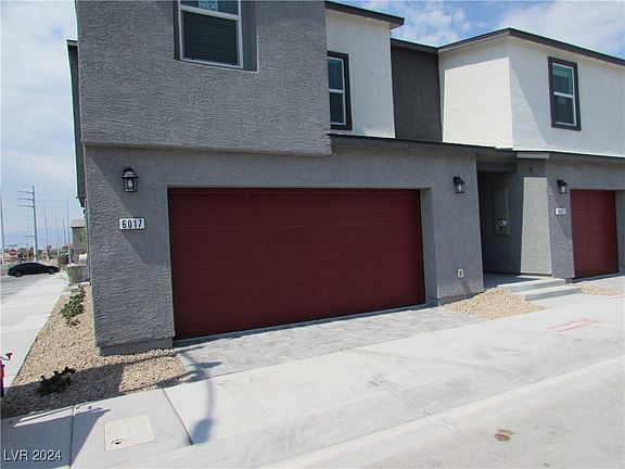 5th image of 6017 Lily Garden St #76