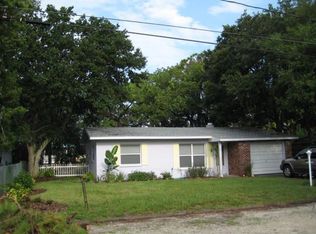620 Goodwin Ave, New Smyrna Beach, FL 32169