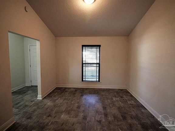 4th image of 7053 Tylerwood Ct