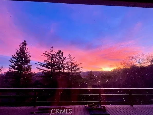 22379 Mojave River Rd, Crestline, CA 92322