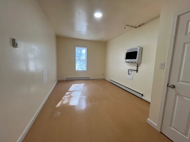 170 Meriden Rd #3 — Photo 19