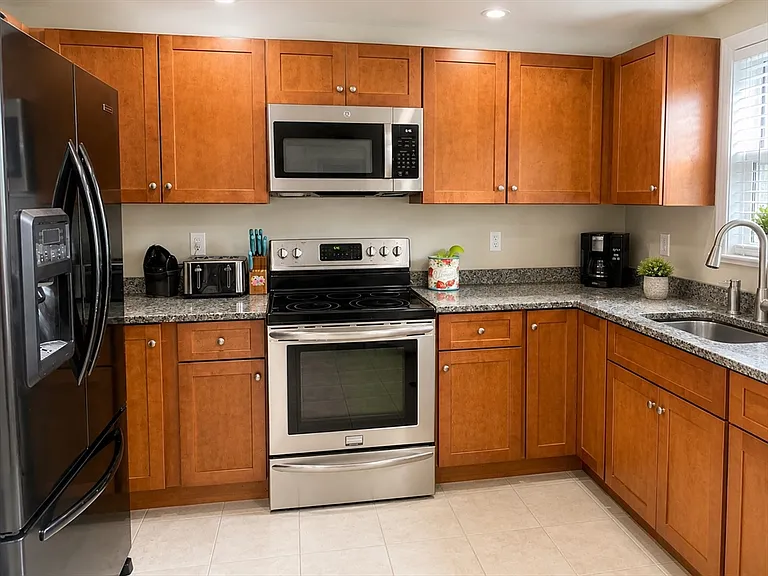 30-32 Harriet Thayer Ave #1 — Photo 6