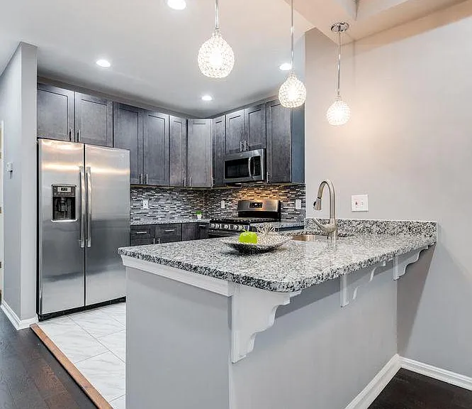 222 N Collington Ave — Photo 12