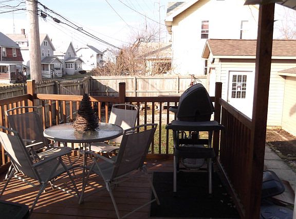 2nd image of 882 Bellefontaine Ave