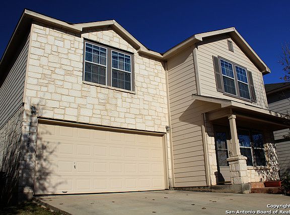 3rd image of 11715 Deer Oak Run