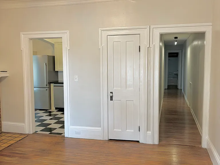 200 Burton St SE #2 — Photo 13