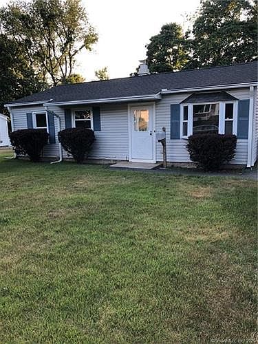 1st image of 14 Beechwood Dr